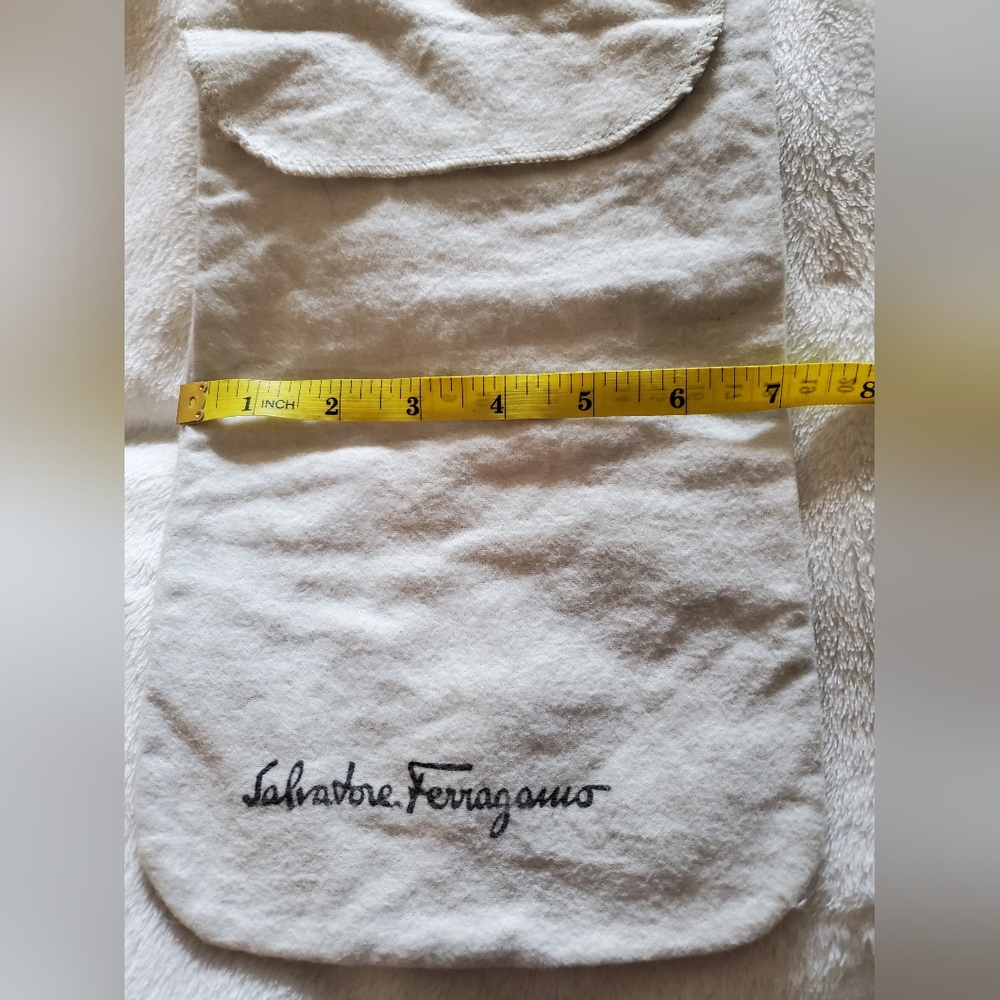 Salvatore Ferragamo Cream Fabric Dust Bag with Logo - Picture 7 of 10